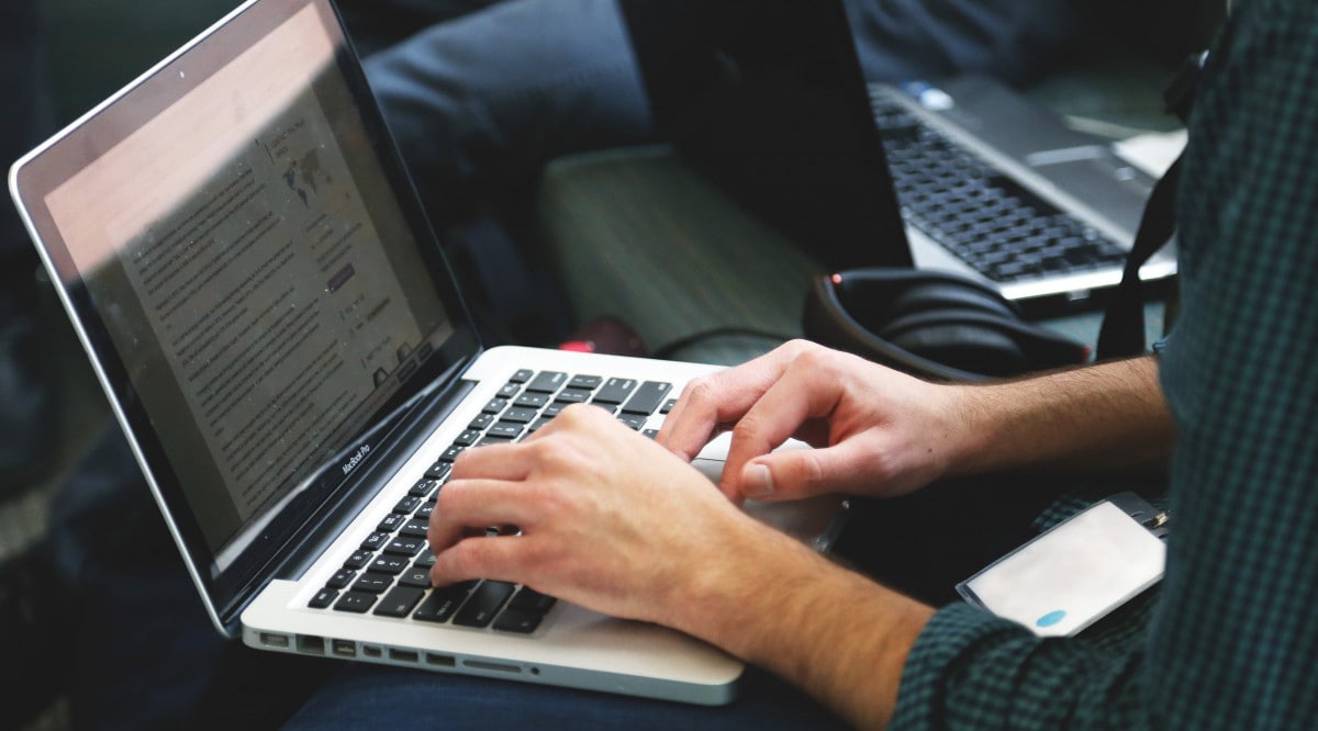 Connessione KO: come velocizzarla e navigare senza interruzioni