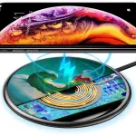 Caricabatterie wireless Choetech con design natalizio