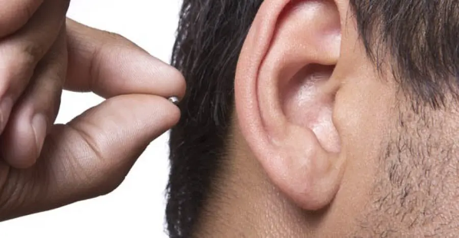 Micro auricolari spia: comunica di nascosto!