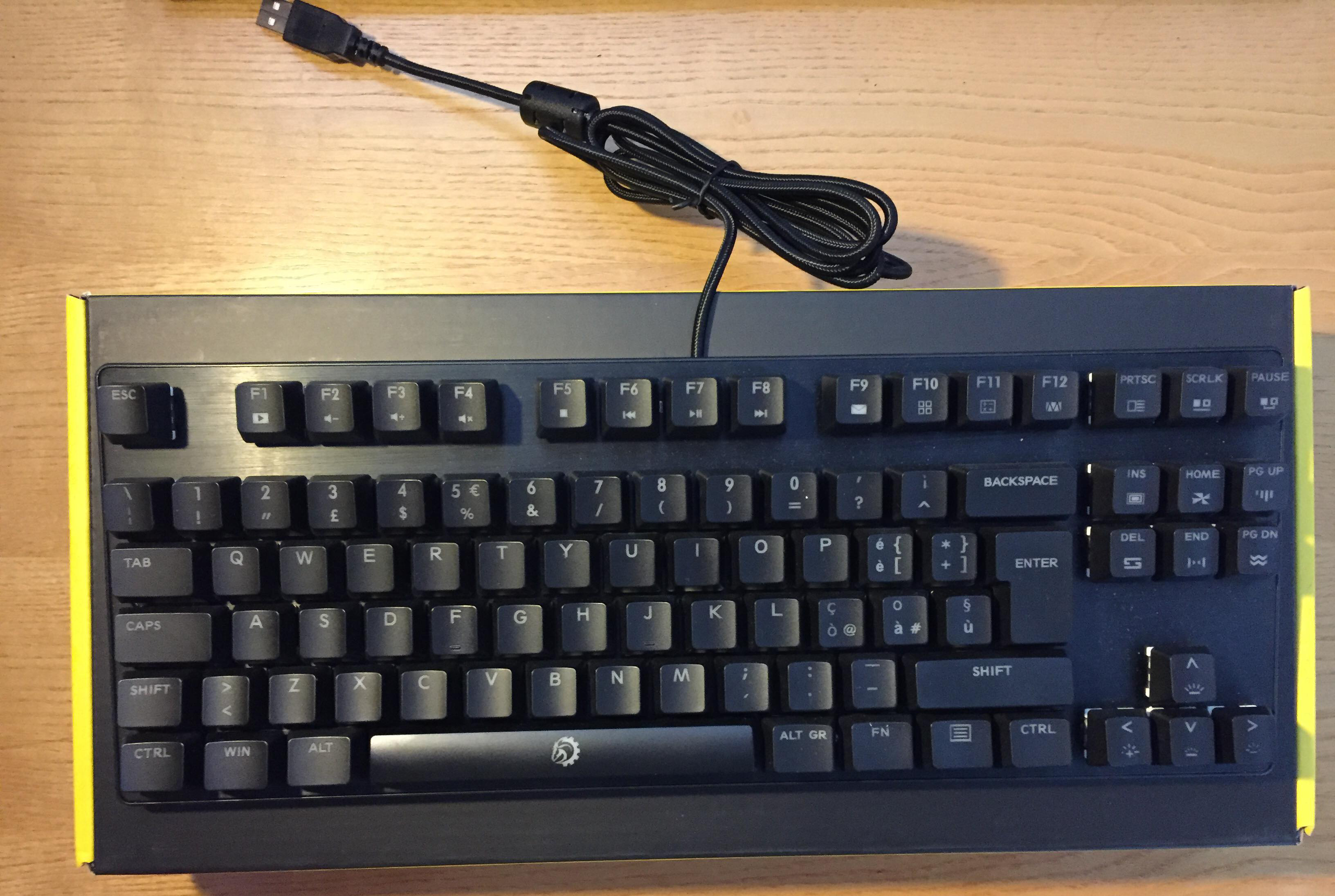 Drevo Tyrfing V2: tastiera gaming economica