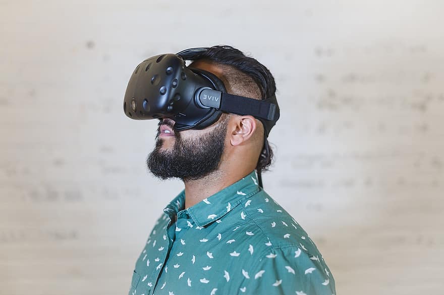 Realtà virtuale, applicazioni e prospettive per il futuro