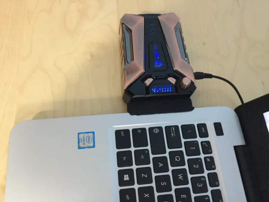 Recensione KLIM Cool +, innovativo sistema di raffreddamento per notebook