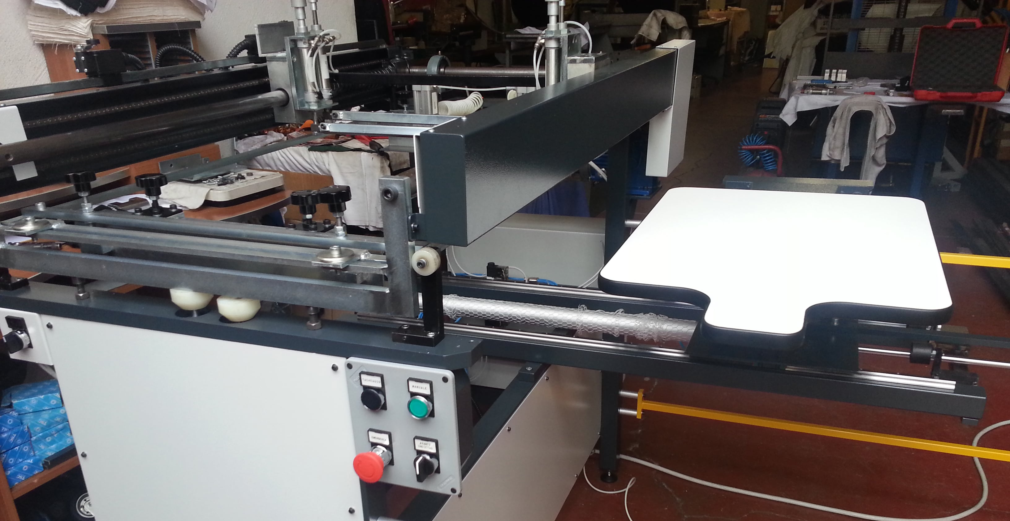 La moda fai da te: T-shirt personalizzate originali direttamente online a prezzi accessibili a tutti!