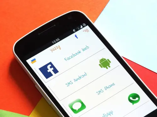 Come creare una conversazione finta con Yazzy