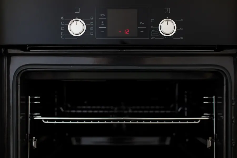 Forno elettrico non si accende: ecco cosa si deve fare