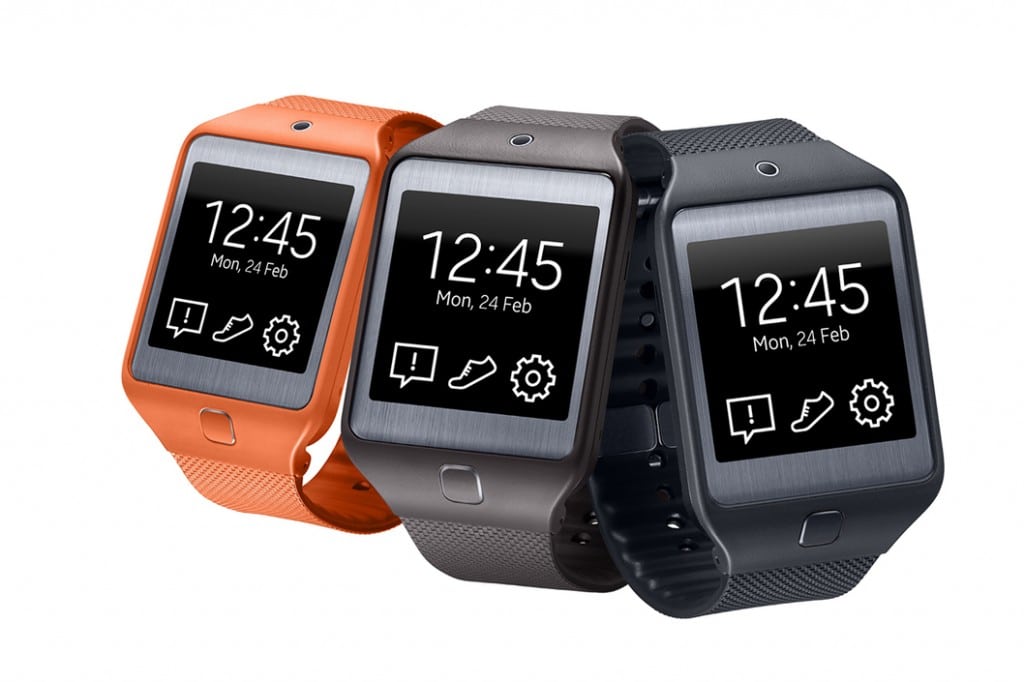 Samsung Gear Solo con slot per le schede sim insieme al Note 4 all' IFA di Berlino