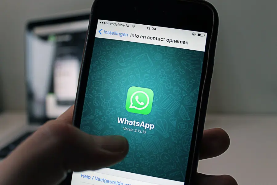 Sondaggi WhatsApp: creare un voto di gruppo