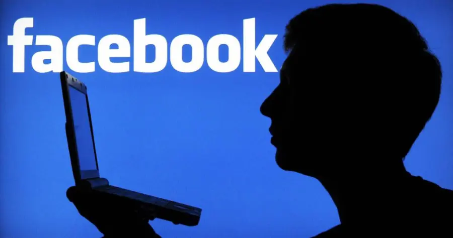 Come aggirare il blocco Facebook in ufficio