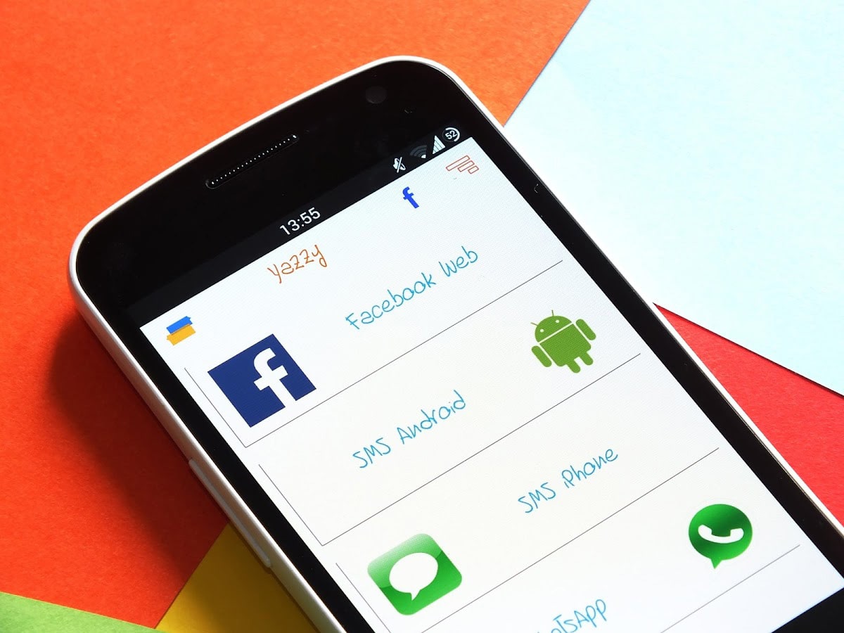 Come creare una conversazione finta con Yazzy