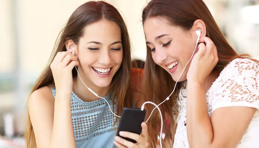 Come pulire gli auricolari dal cerume