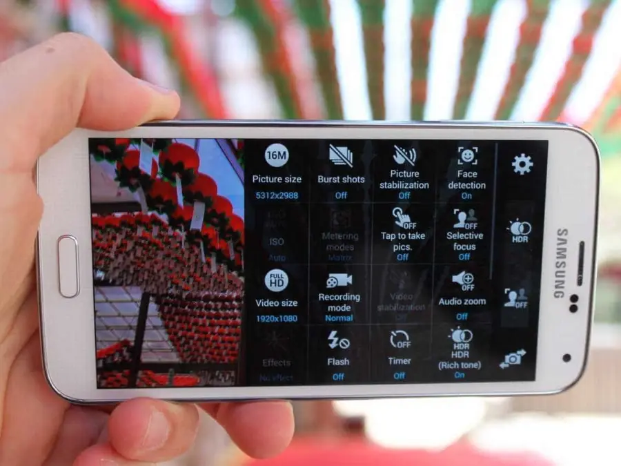 Samsung Galaxy Alpha: caratteristiche tecniche ufficiali e costo