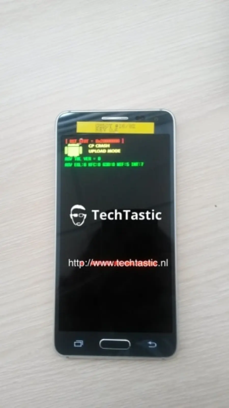 Samsung Galaxy Alpha, nuove foto mostrano la sua estetica