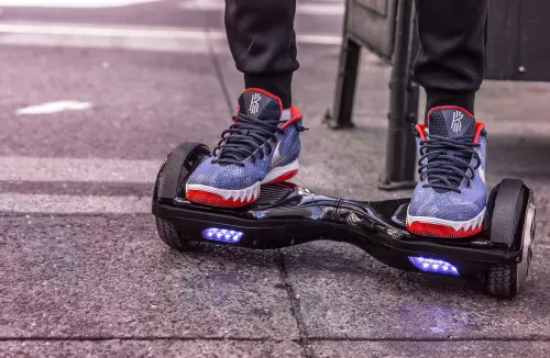 Come funziona un Hoverboard elettrico