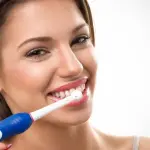 Come lavare bene i denti e consigli da seguire