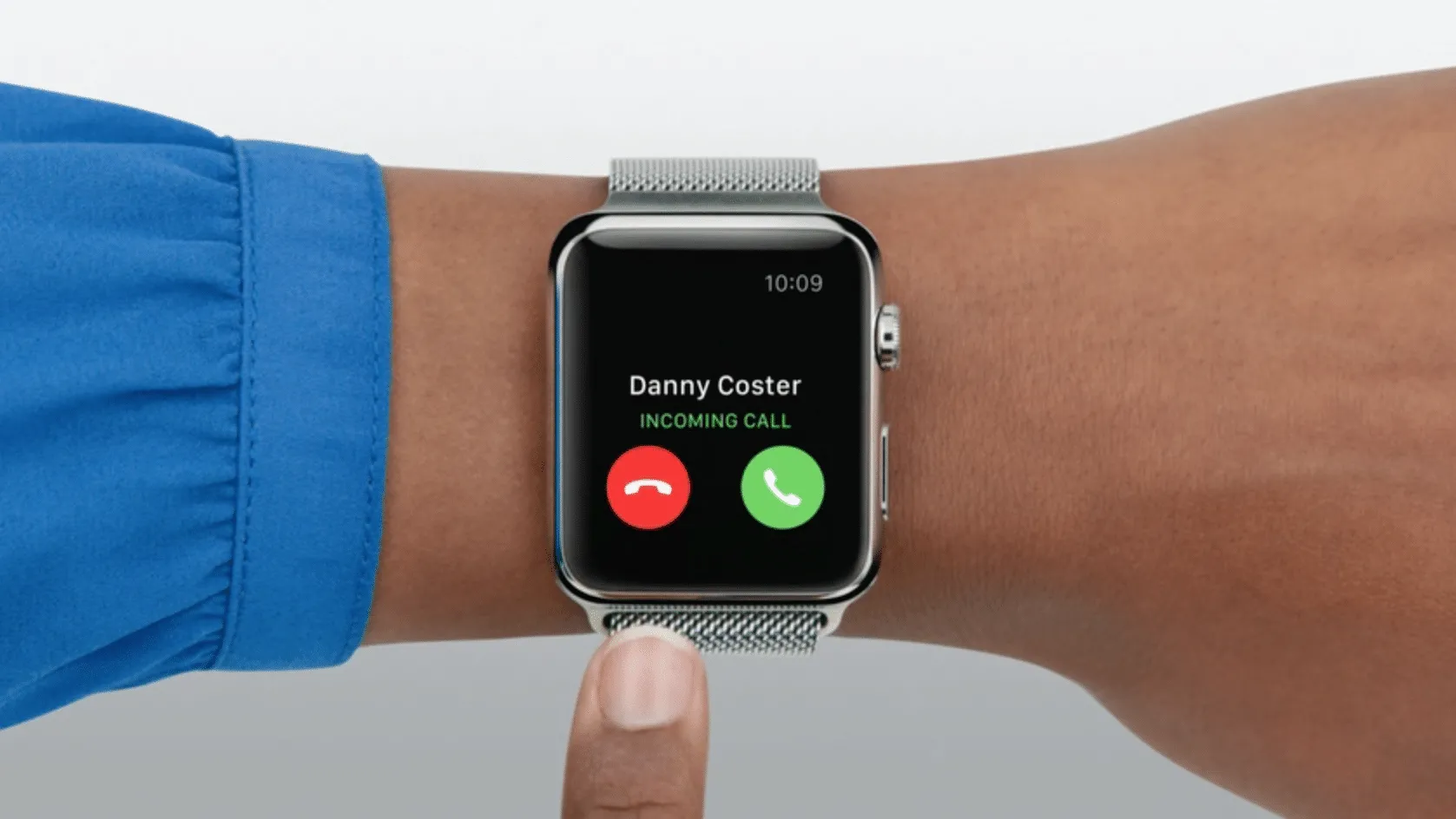 Come effettuare e rispondere ad una chiamata in Apple Watch