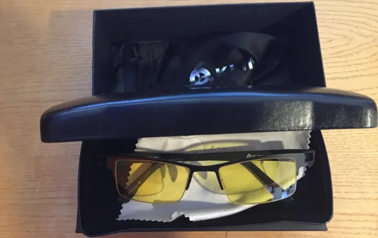 Recensione KLIM Optics: occhiali contro la luce blu
