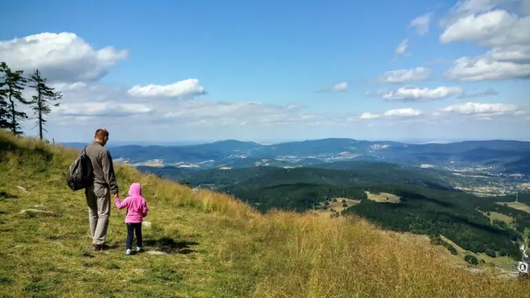 Vacanze in montagna con bambini: cosa portare e a cosa rinunciare